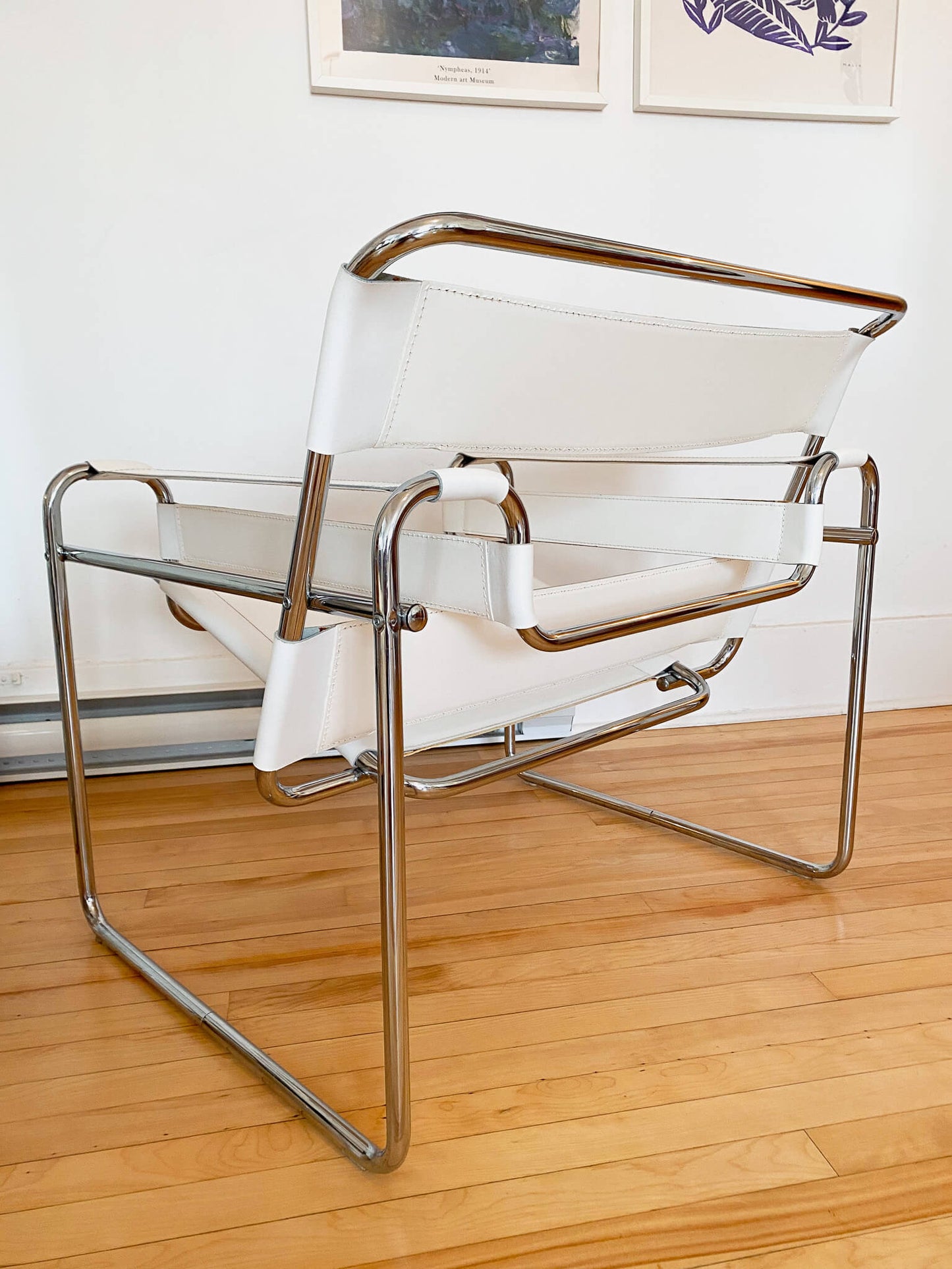 Chaise Mid-century Wassily blanche