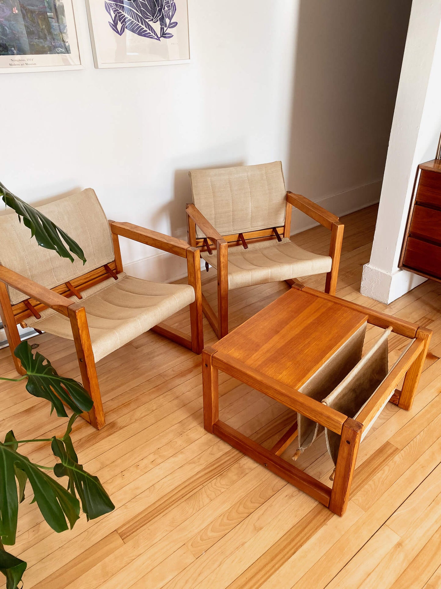 Ensemble de deux fauteuils vintage IKEA Diana Safari avec la table à café assortie