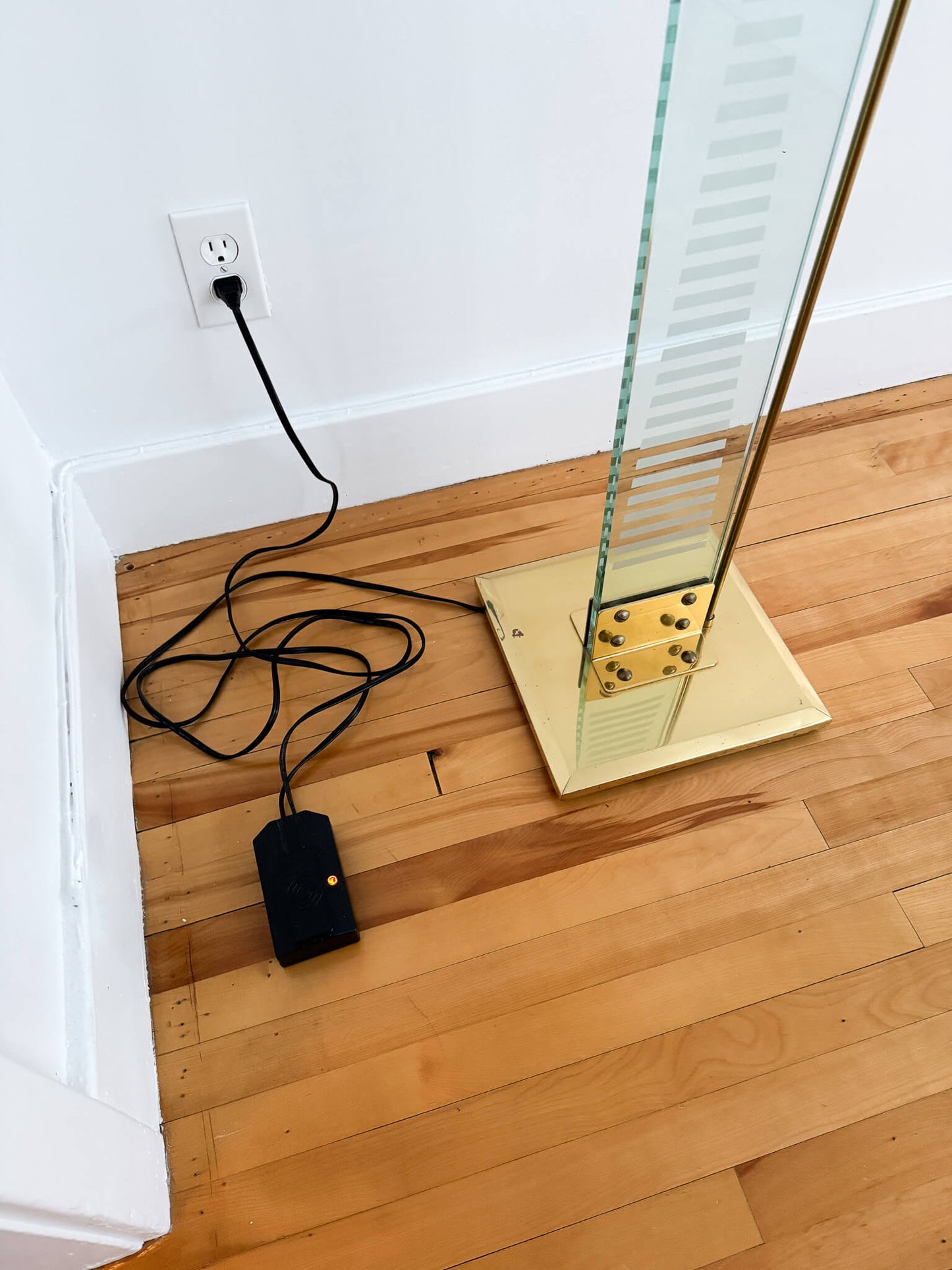 Lampe sur pied vintage en verre et laiton par Mauro Martini pour Fratelli Martini, 1980s