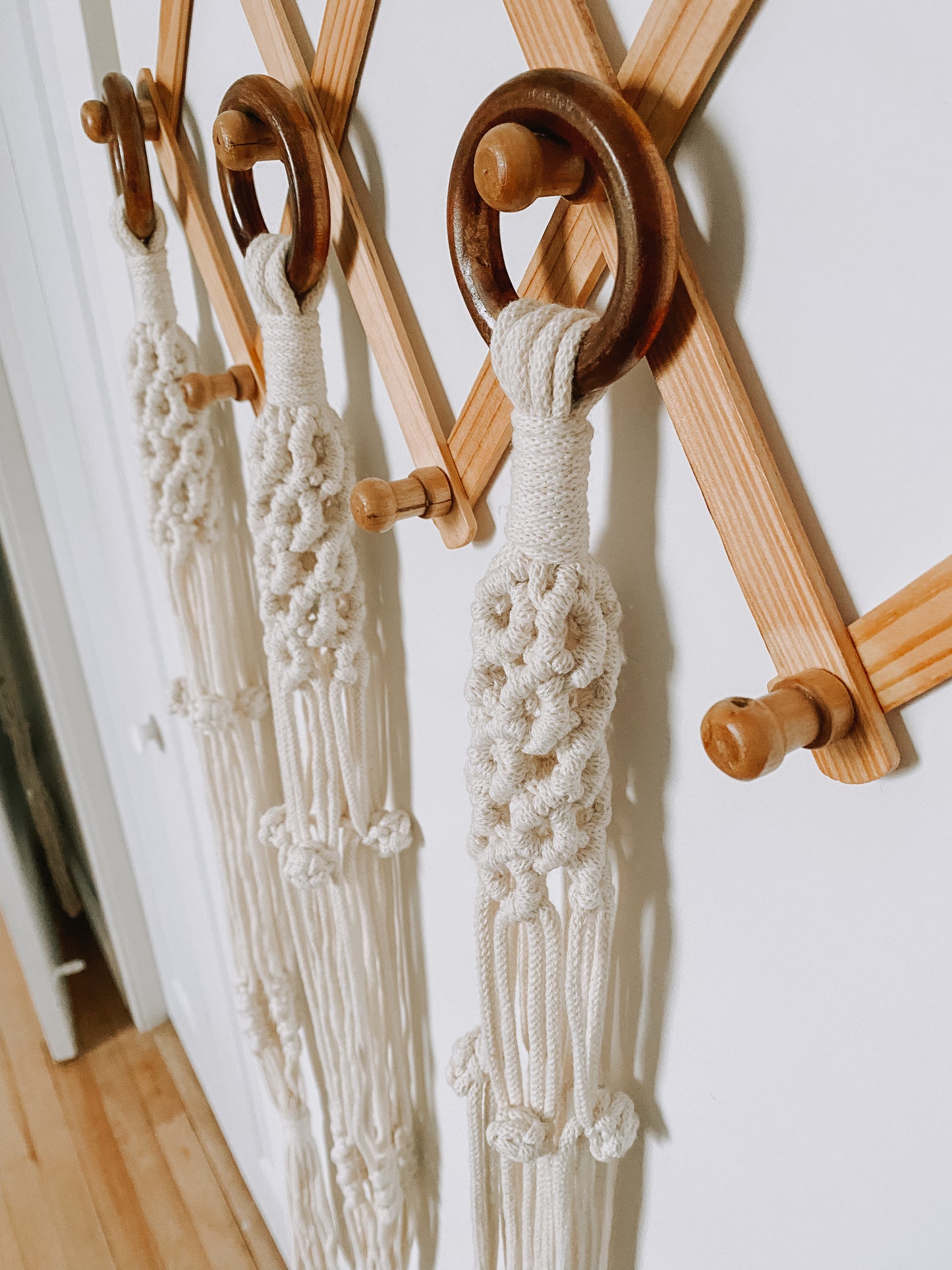 ADALINE, jardinière suspendue en macramé