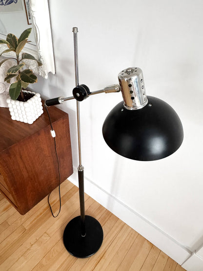 Lampe sur pied vintage noire et chromée