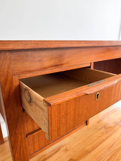 Bureau vintage en teck 6 tiroirs, Ejsing Mobelfabrik, Danemark 1960s