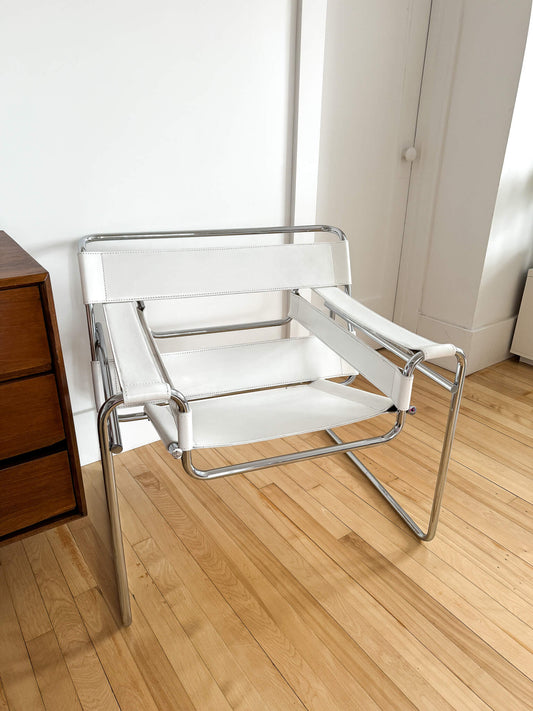 Chaise Mid-century Wassily blanche (restaurée)