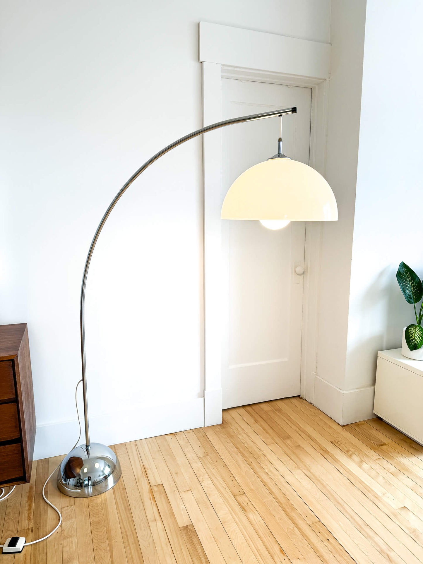 Lampe sur pied vintage Mid-Century en arc