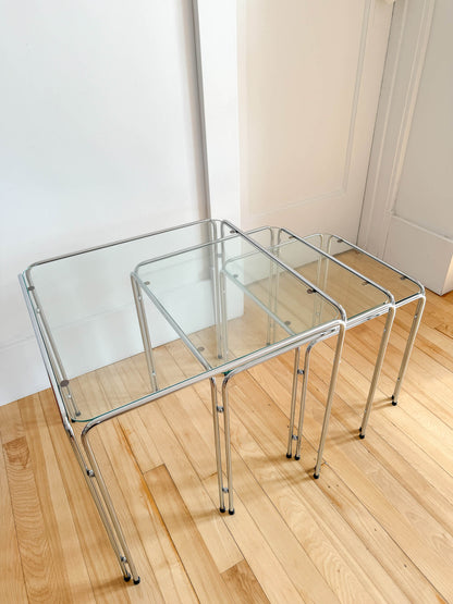 Tables gigognes vintage en chrome et verre