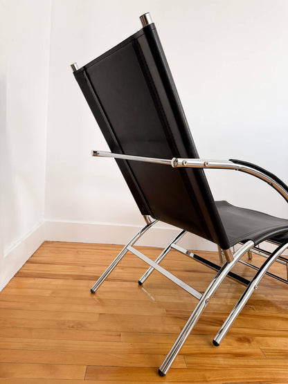 Fauteuil vintage en cuir noir et tubulure chromée Mid-Century
