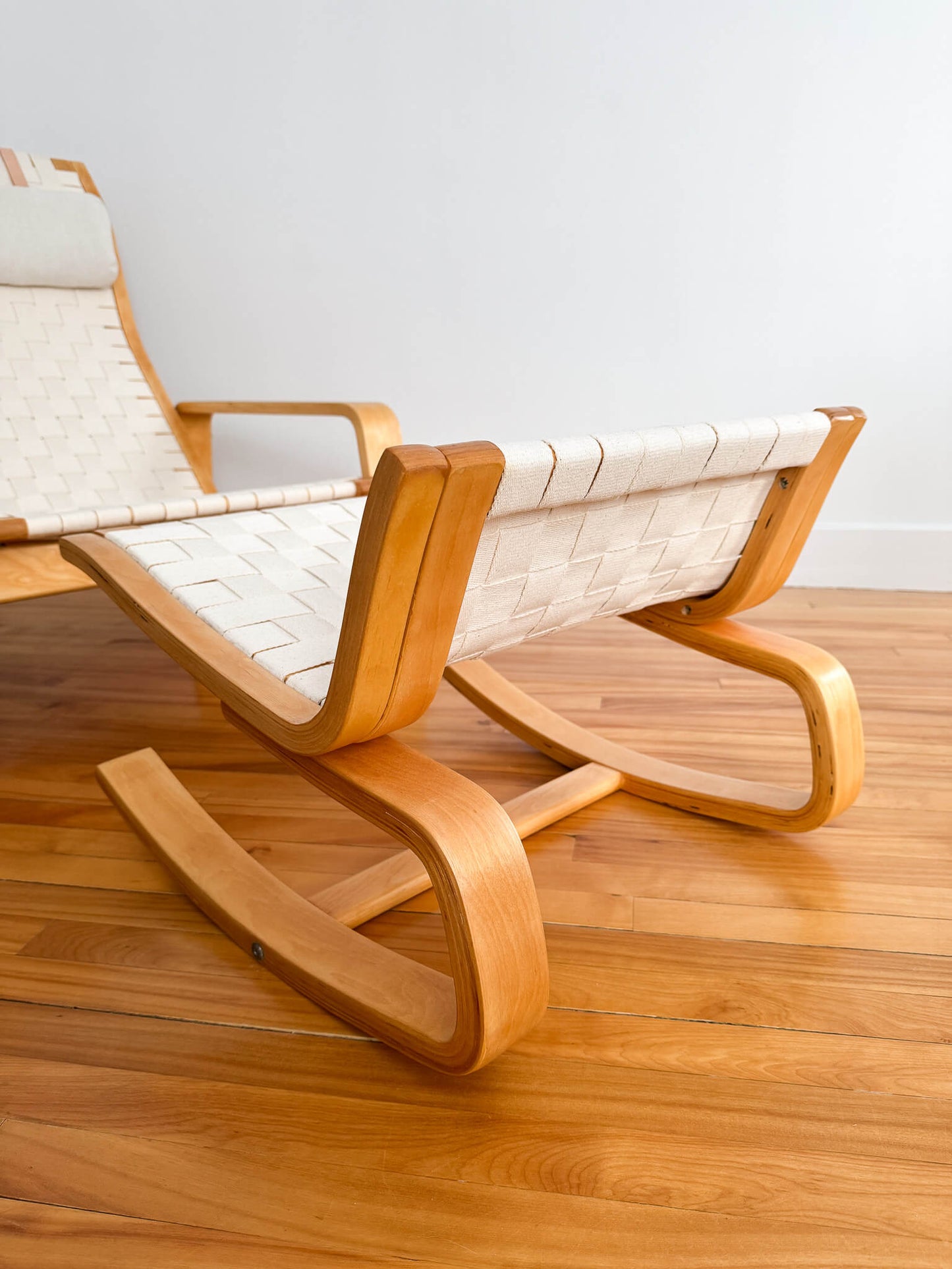 Fauteuil vintage Pulkka de Ilmari Lappalainen pour Ikea