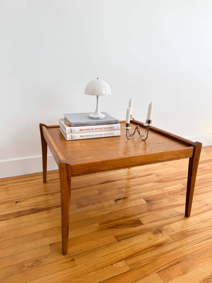 Table à café vintage en bois Mid-Century